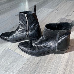 John Varvatos Ludlow Boots. Men’s Size 9.5